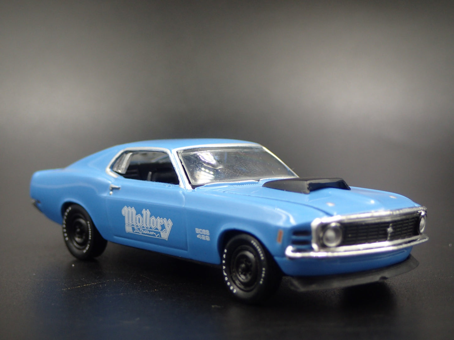1970 70 FORD MUSTANG FASTBACK BOSS 429 MALLORY BLUE 1:64 SCALE DIECAST MODEL CAR