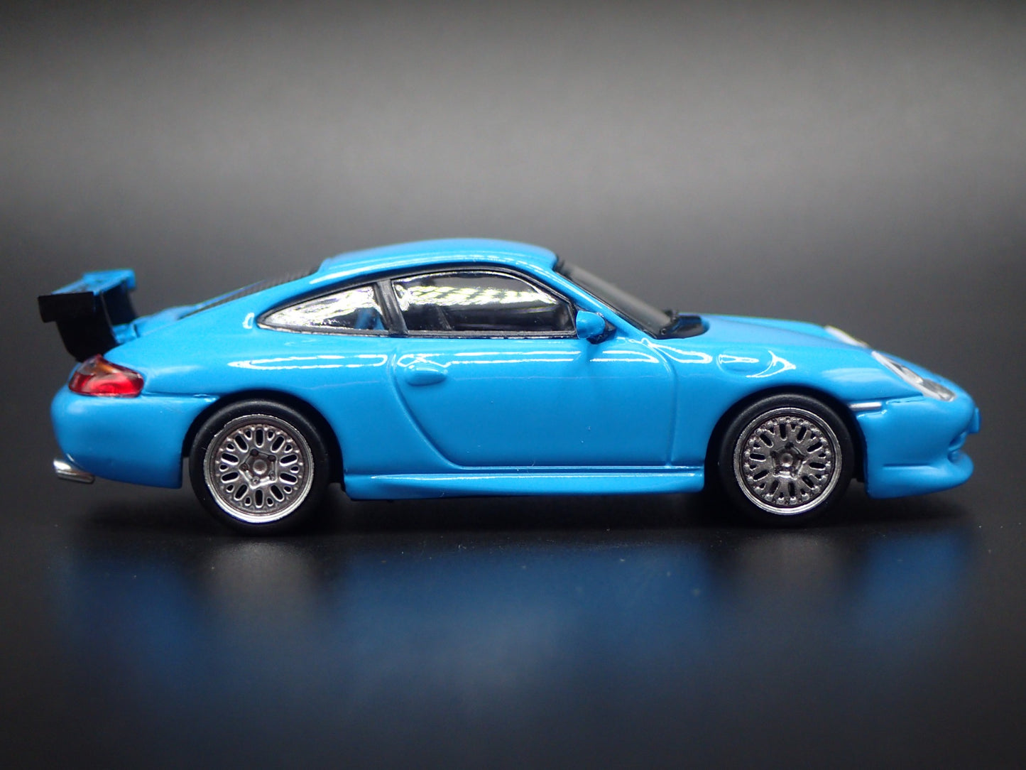 1999-2005 PORSCHE 911 GT3 996 BLUE 1:64 SCALE COLLECTIBLE DIECAST MODEL CAR