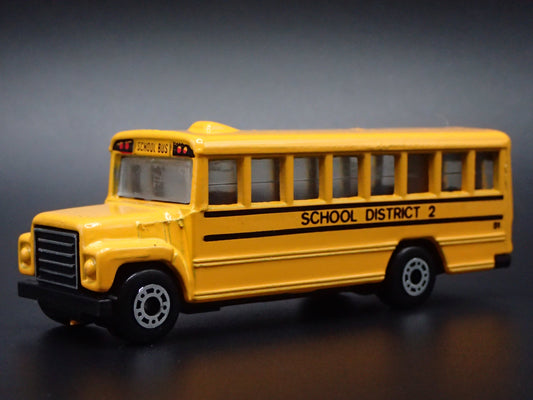 VINTAGE SCHOOL BUS YELLOW 1:64 MB SCALE COLLECTIBLE DIORAMA DIECAST MODEL CAR