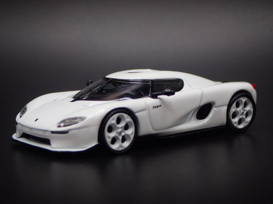 2024-2025 KOENIGSEGG CC850 SUPER CAR WHITE 1:64 SCALE DIORAMA DIECAST MODEL CAR
