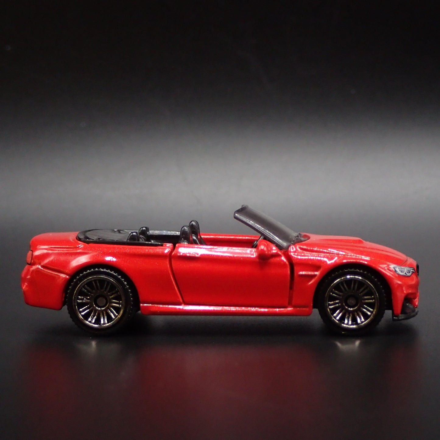 2014-2020 BMW M4 CABRIOLET CONVERTIBLE RED 1:64 SCALE DIORAMA DIECAST MODEL CAR