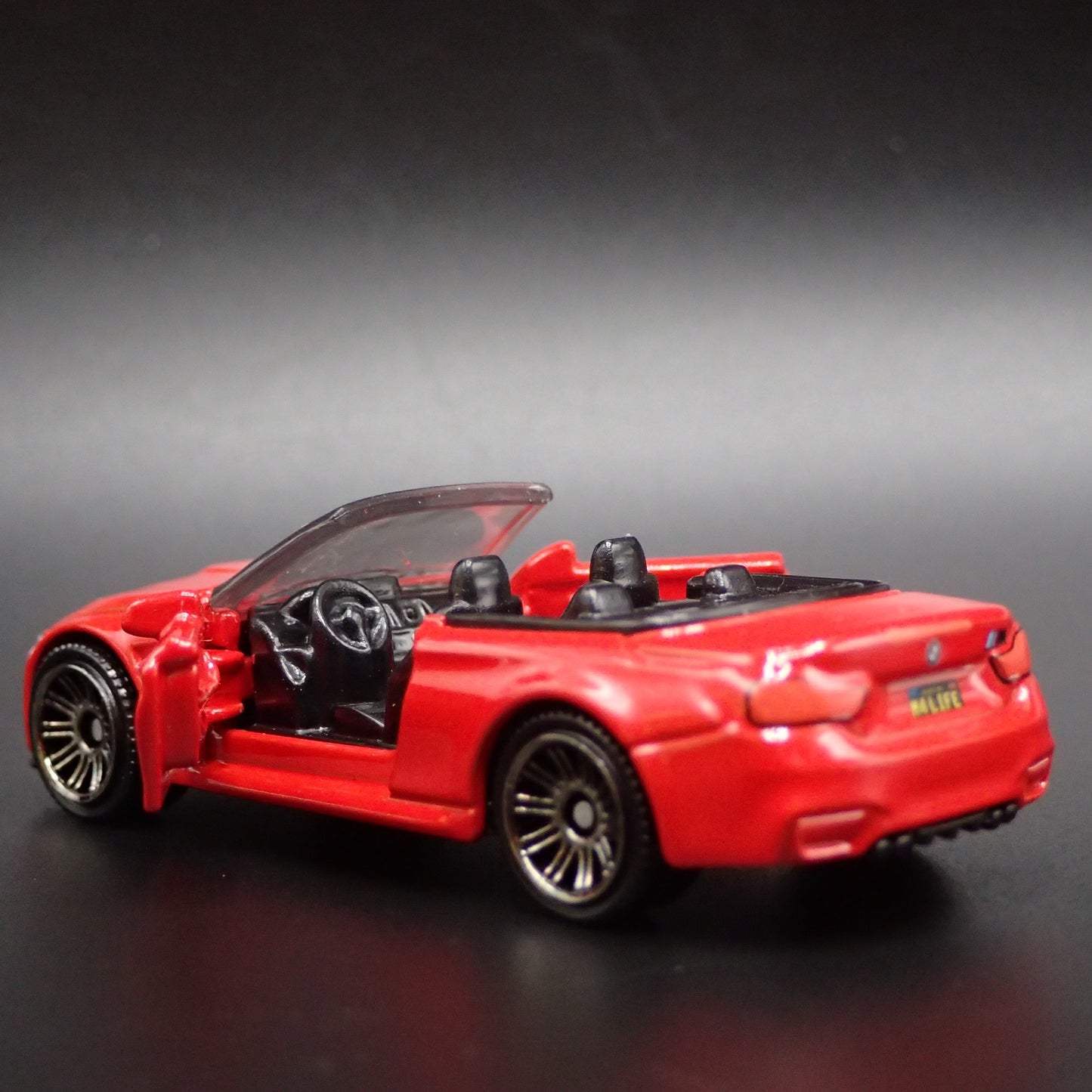 2014-2020 BMW M4 CABRIOLET CONVERTIBLE RED 1:64 SCALE DIORAMA DIECAST MODEL CAR