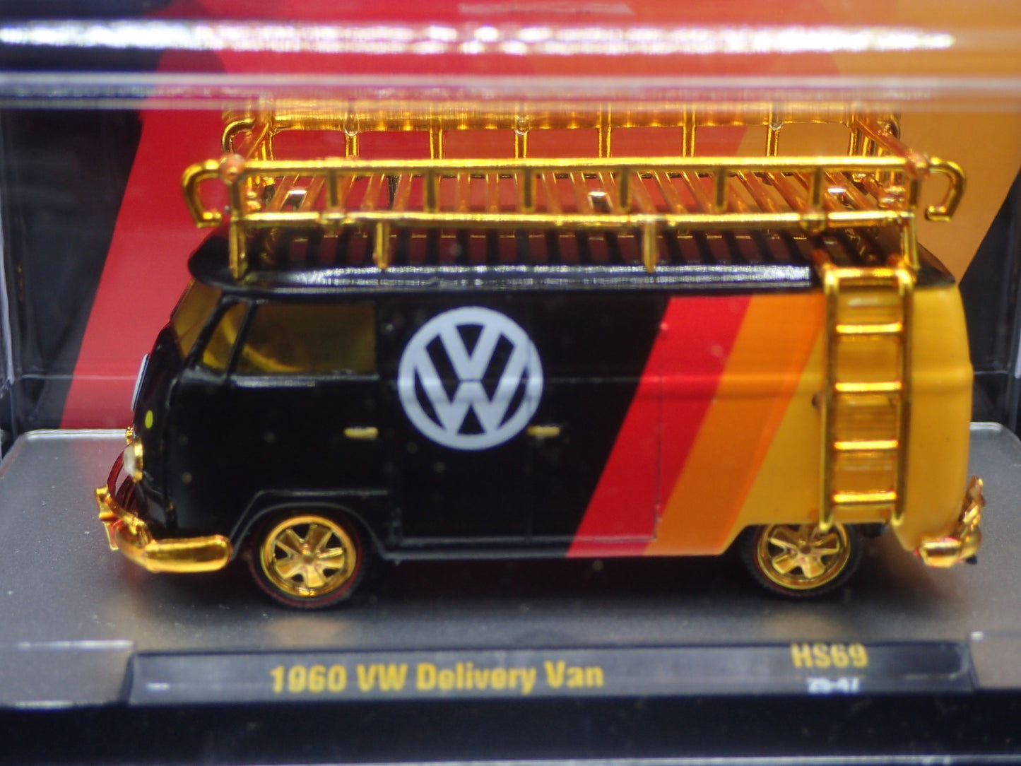 1960 VW DELIVERY VAN M2 MACHINES GOLD CHASE RARE HOBBY 1/480 HS69