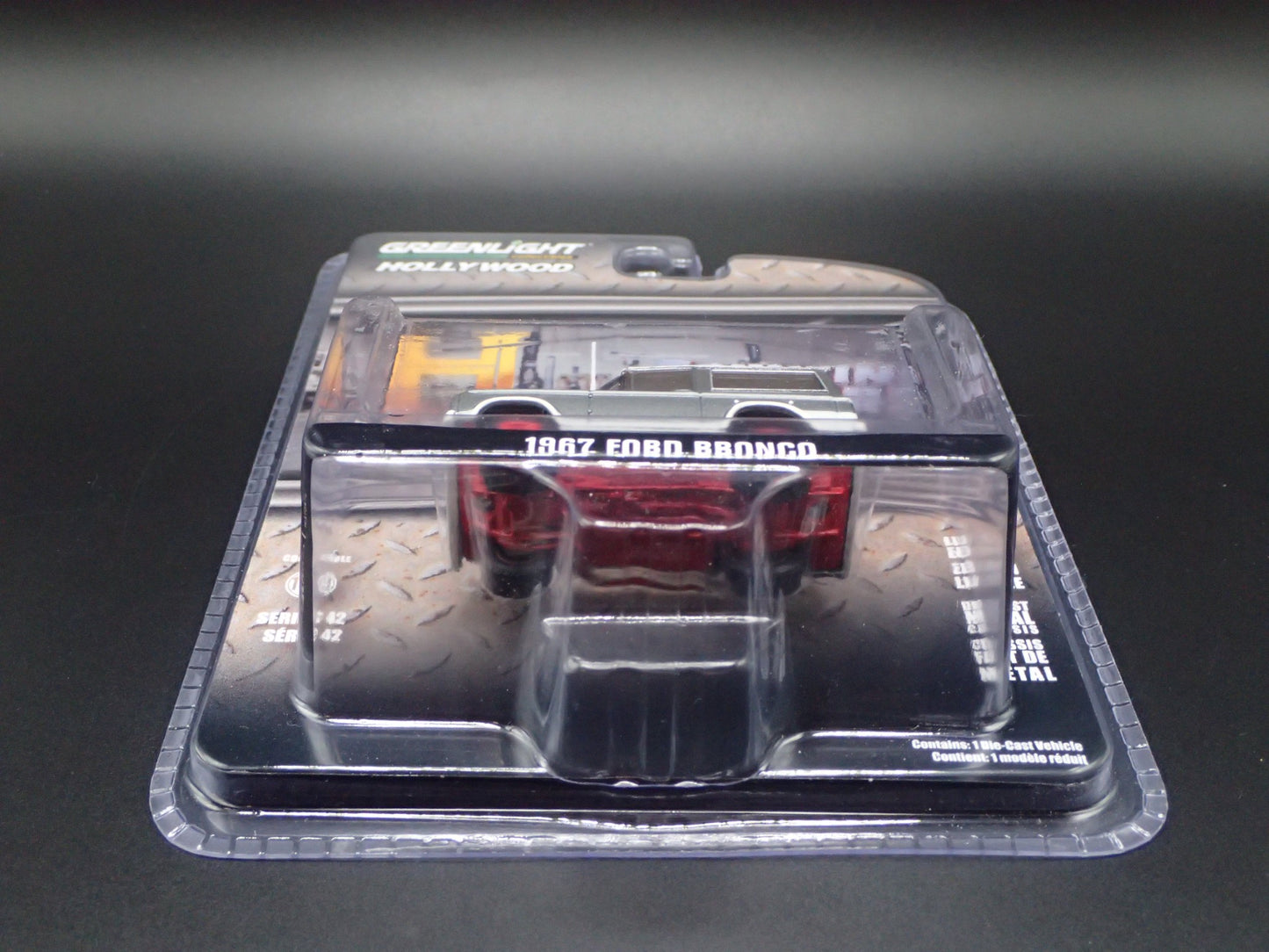 2025 GREENLIGHT RED CHASE 1967 FORD BRONCO HISTORY COUNTING CARS HOLLYWOOD 42