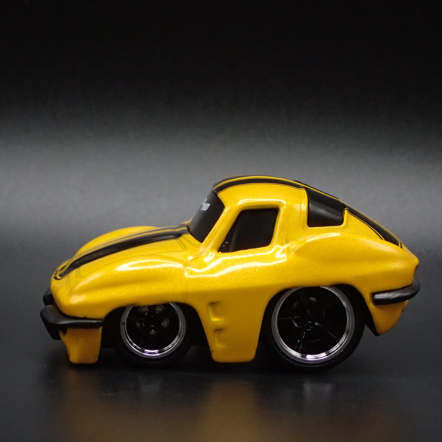 1963 63 CHEVY CHEVROLET CORVETTE SPLIT WINDOW TUNED 1/64 SCALE DIECAST MODEL CAR