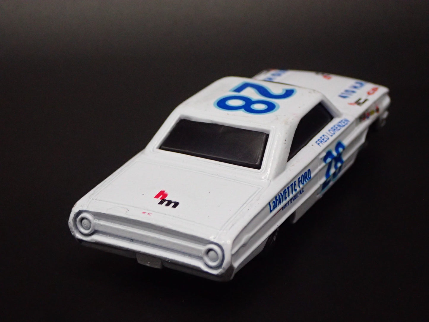 1964 64 FORD GALAXIE 28 FRED LORENZEN NASCAR WHITE 1:64 SCALE DIECAST MODEL CAR