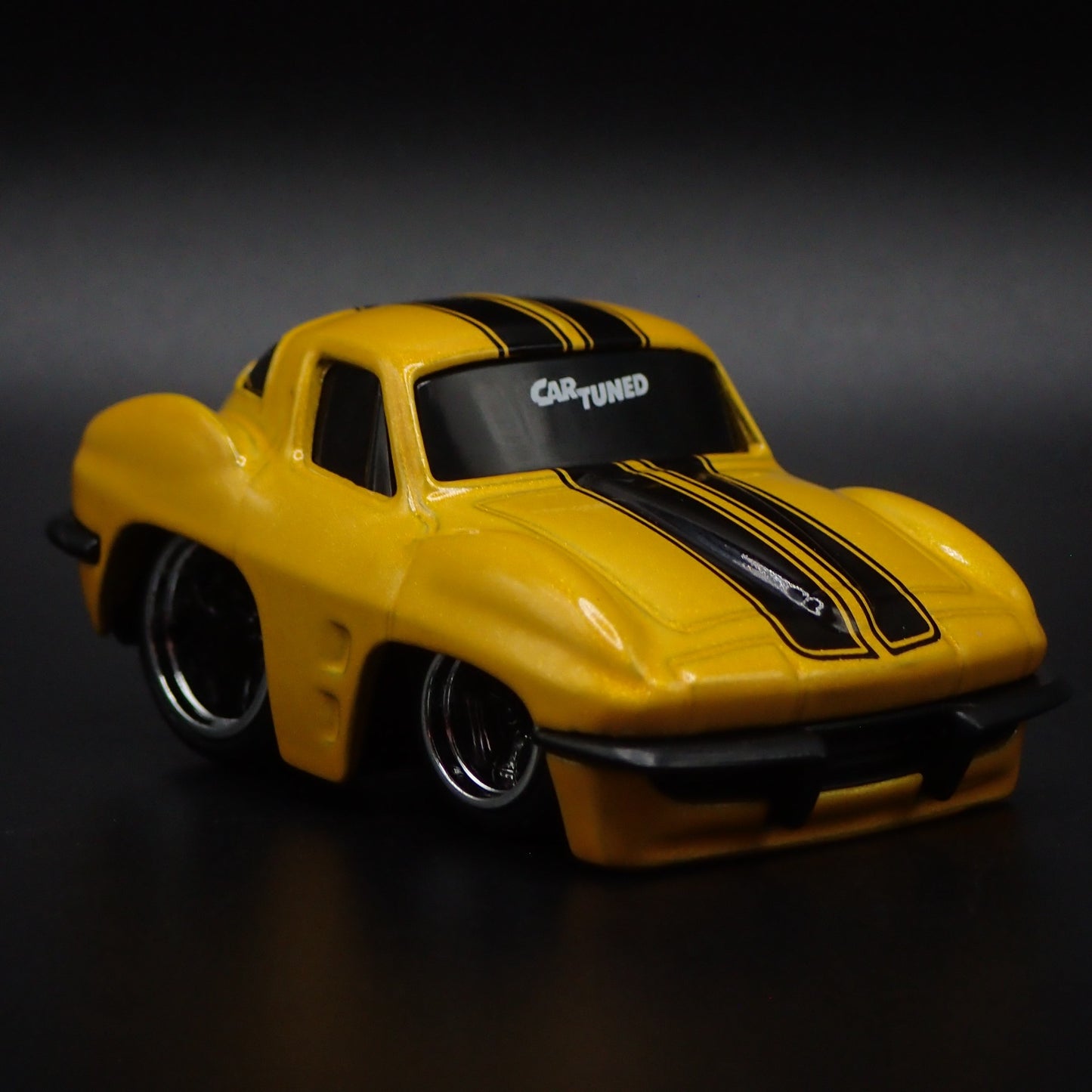 1963 63 CHEVY CHEVROLET CORVETTE SPLIT WINDOW TUNED 1/64 SCALE DIECAST MODEL CAR