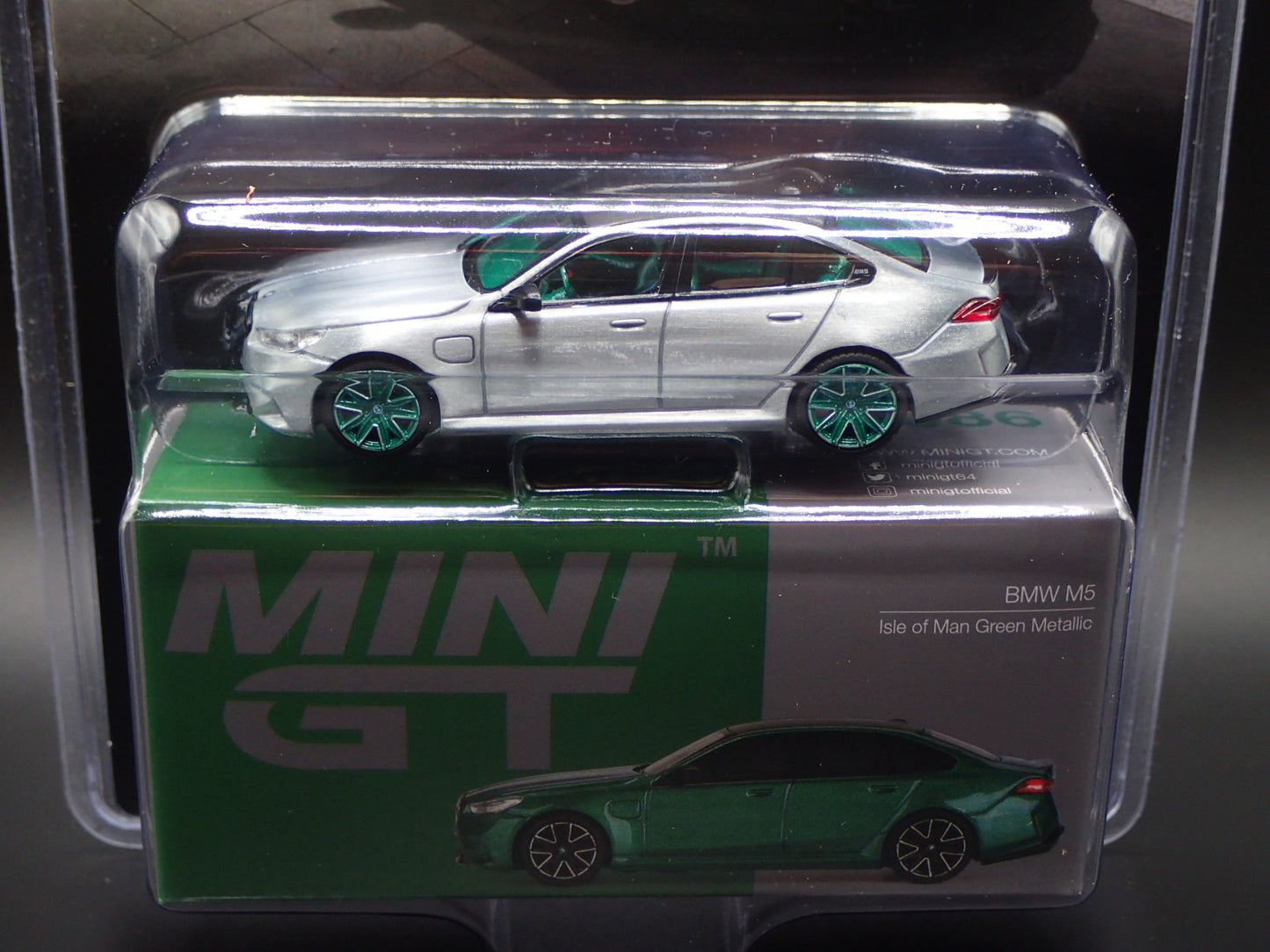 BMW M5 GREEN RAW CHASE TSM MODEL MINI GT 1086 1/64 SCALE 2026