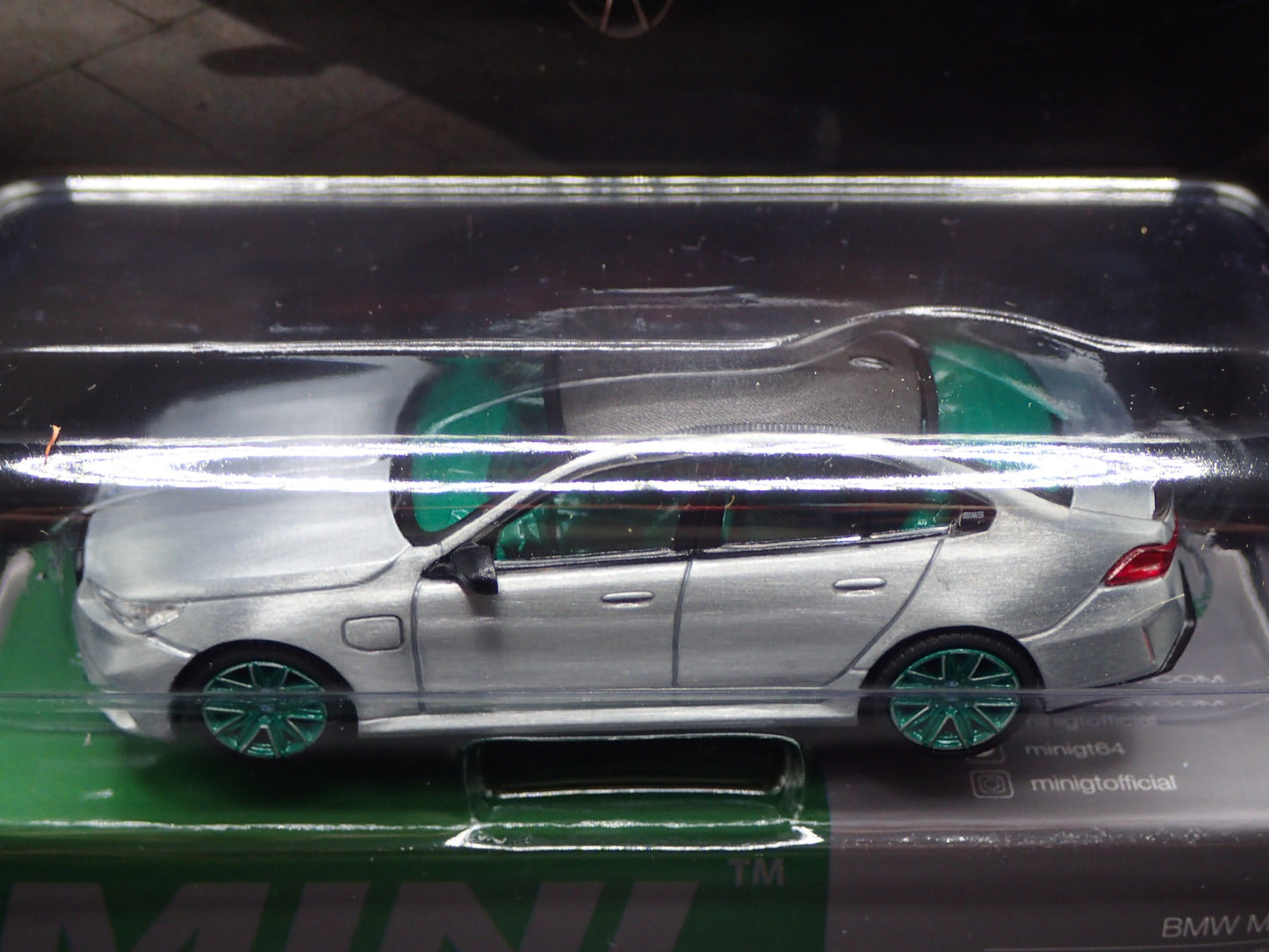 BMW M5 GREEN RAW CHASE TSM MODEL MINI GT 1086 1/64 SCALE 2026
