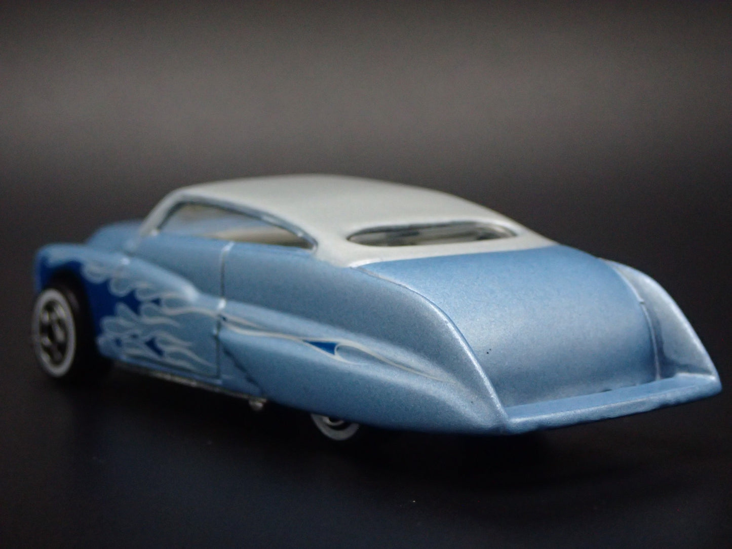 1951 51 MERC MERCURY PURPLE PASSION BLUE 1:64 SCALE DIORAMA DIECAST MODEL CAR