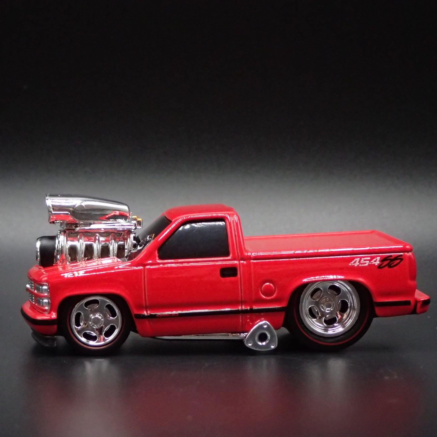 1993 93 CHEVY CHEVROLET SS 454 PICKUP TRUCK OBS RED 1:64 SCALE DIECAST MODEL CAR