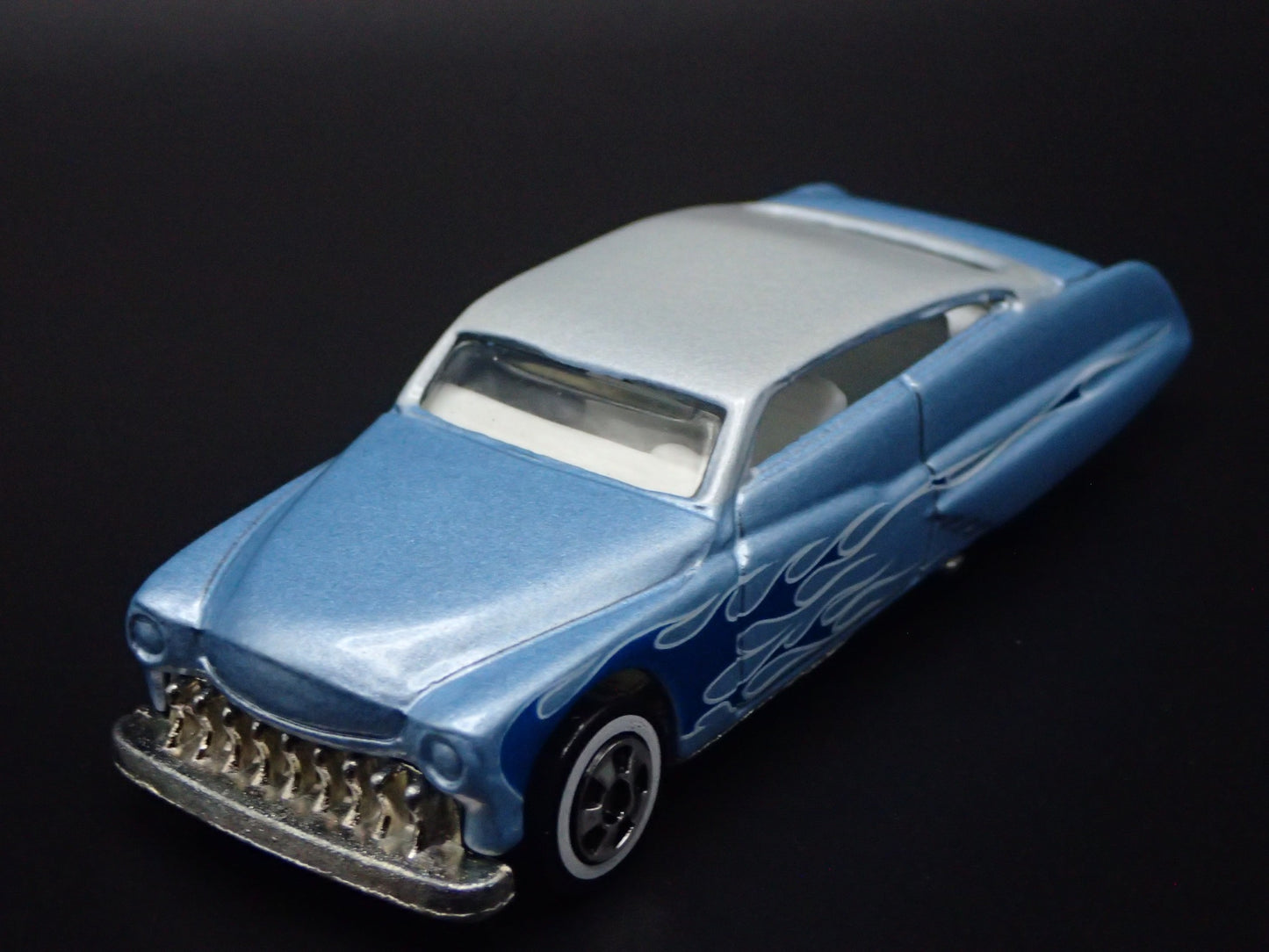 1951 51 MERC MERCURY PURPLE PASSION BLUE 1:64 SCALE DIORAMA DIECAST MODEL CAR