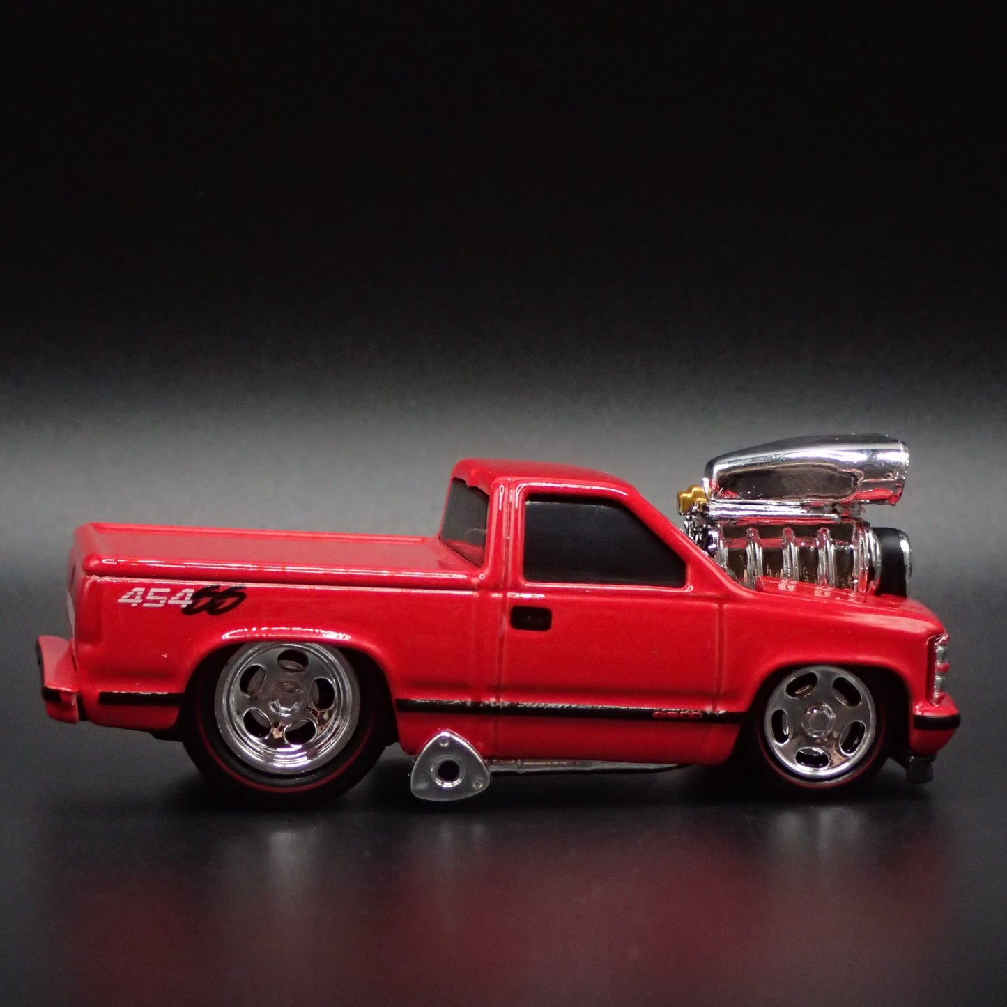 1993 93 CHEVY CHEVROLET SS 454 PICKUP TRUCK OBS RED 1:64 SCALE DIECAST MODEL CAR