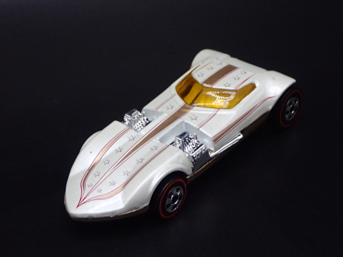 IRA GILLFORD TWIN MILL SHOW CAR TWIN 502 V8 1:64 SCALE DIORAMA DIECAST MODEL CAR