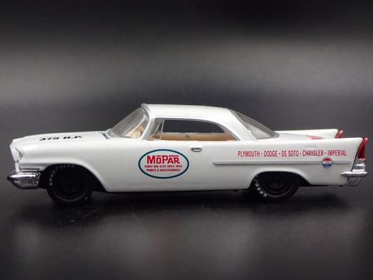 1957 57 CHRYSLER 300C MOPAR 1:64 SCALE COLLECTIBLE DIORAMA DIECAST MODEL CAR