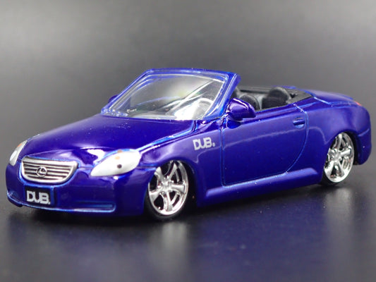 2001 - 2005 LEXUS SC430 CONVERTIBLE BLUE 1/64 SCALE DIORAMA DIECAST MODEL CAR