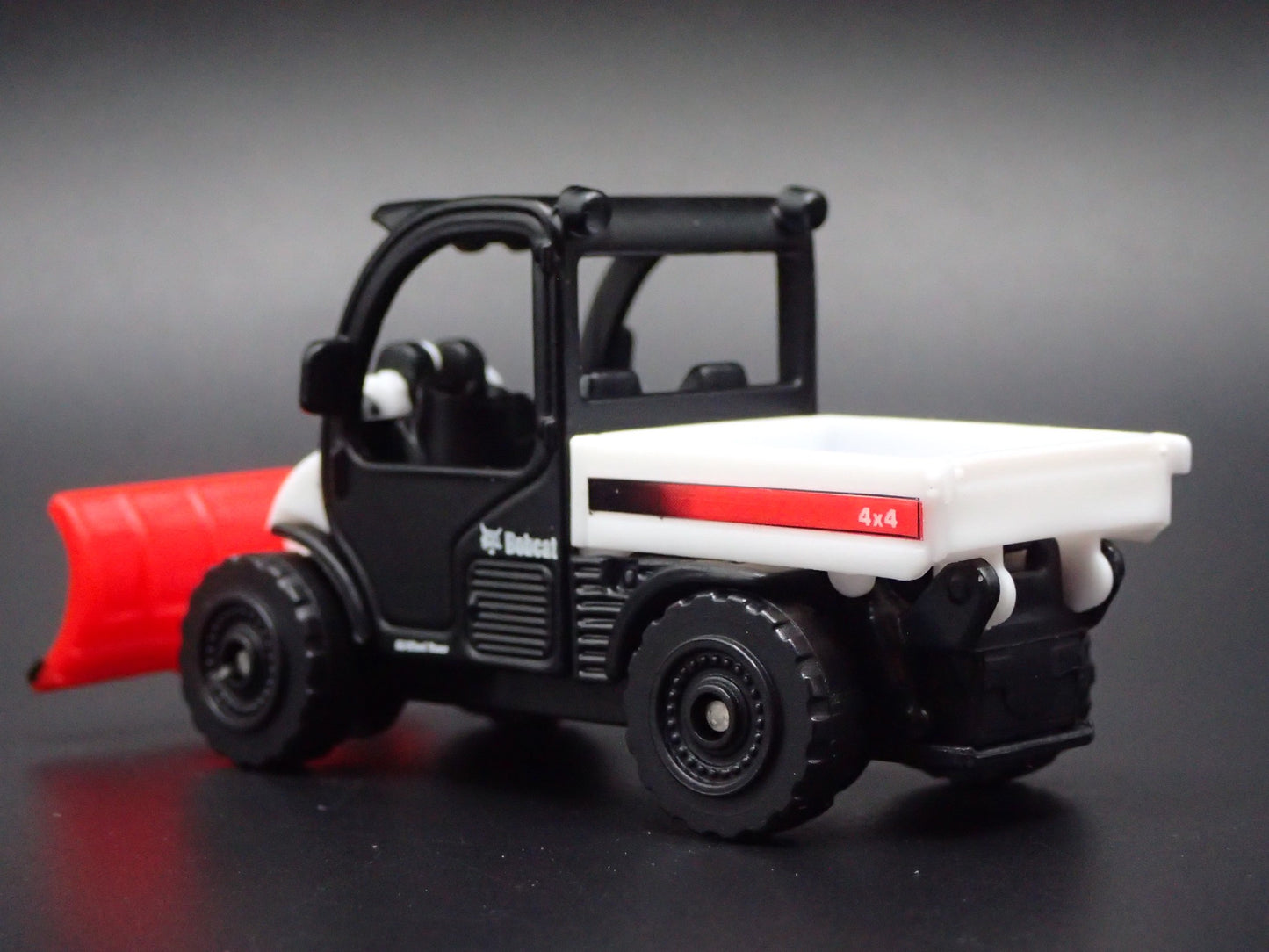 CONSTRUCTION SKID STEER BOBCAT PLOW AND TRUCK BED 1:64 SCALE DIECAST MODEL CAR