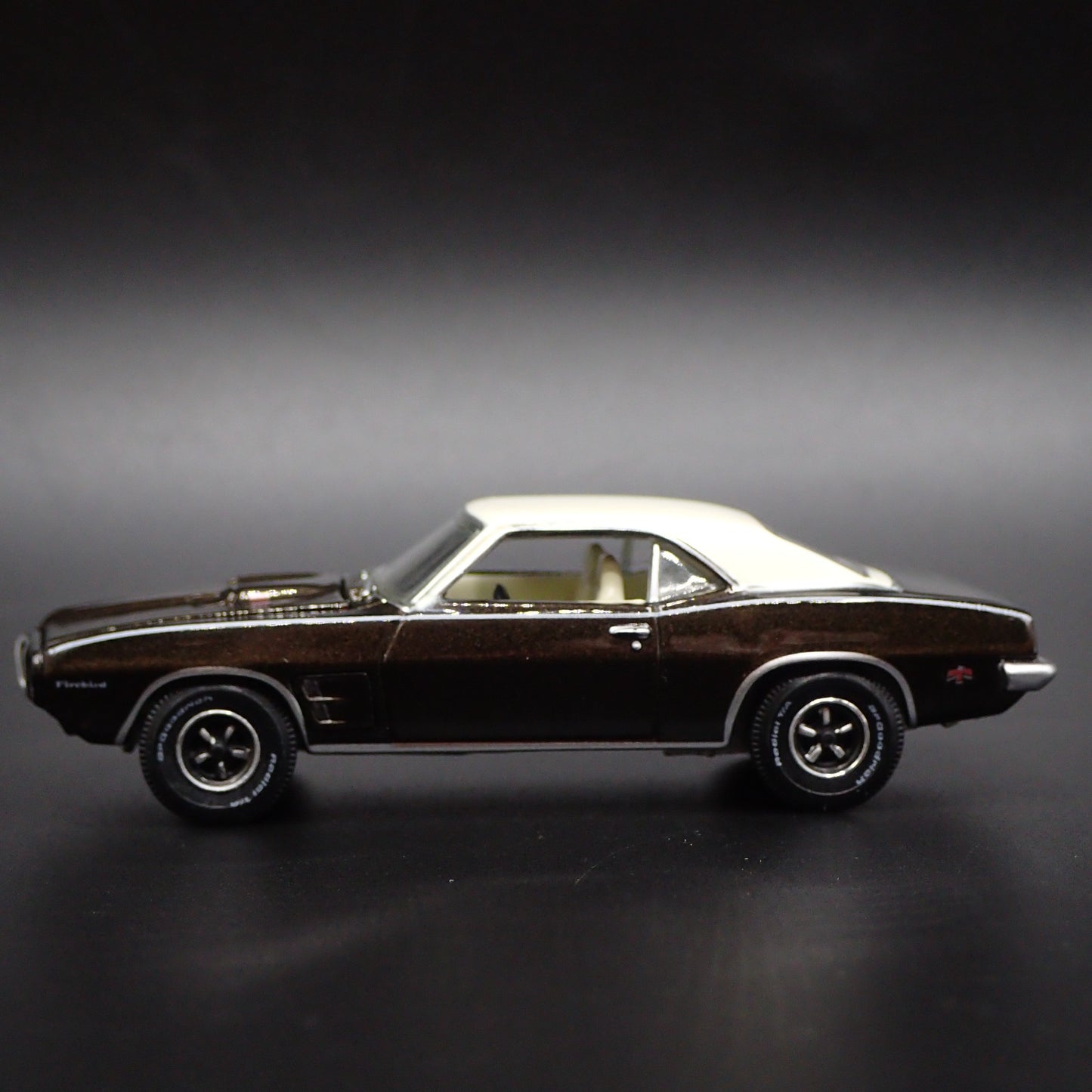 1969 69 PONTIAC FIREBIRD BROWN 1:64 SCALE COLLECTIBLE DIORAMA DIECAST MODEL CAR