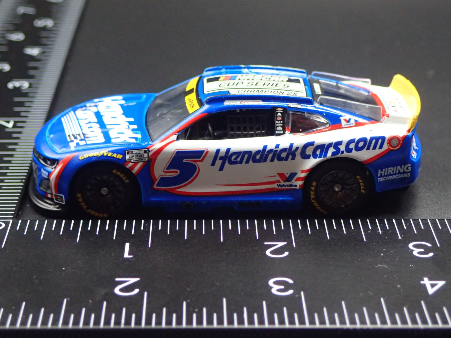 2025 CHEVROLET 5 KYLE LARSON HENDRICKCARS NASCAR CHAMPION 1:64 DIECAST MODEL CAR