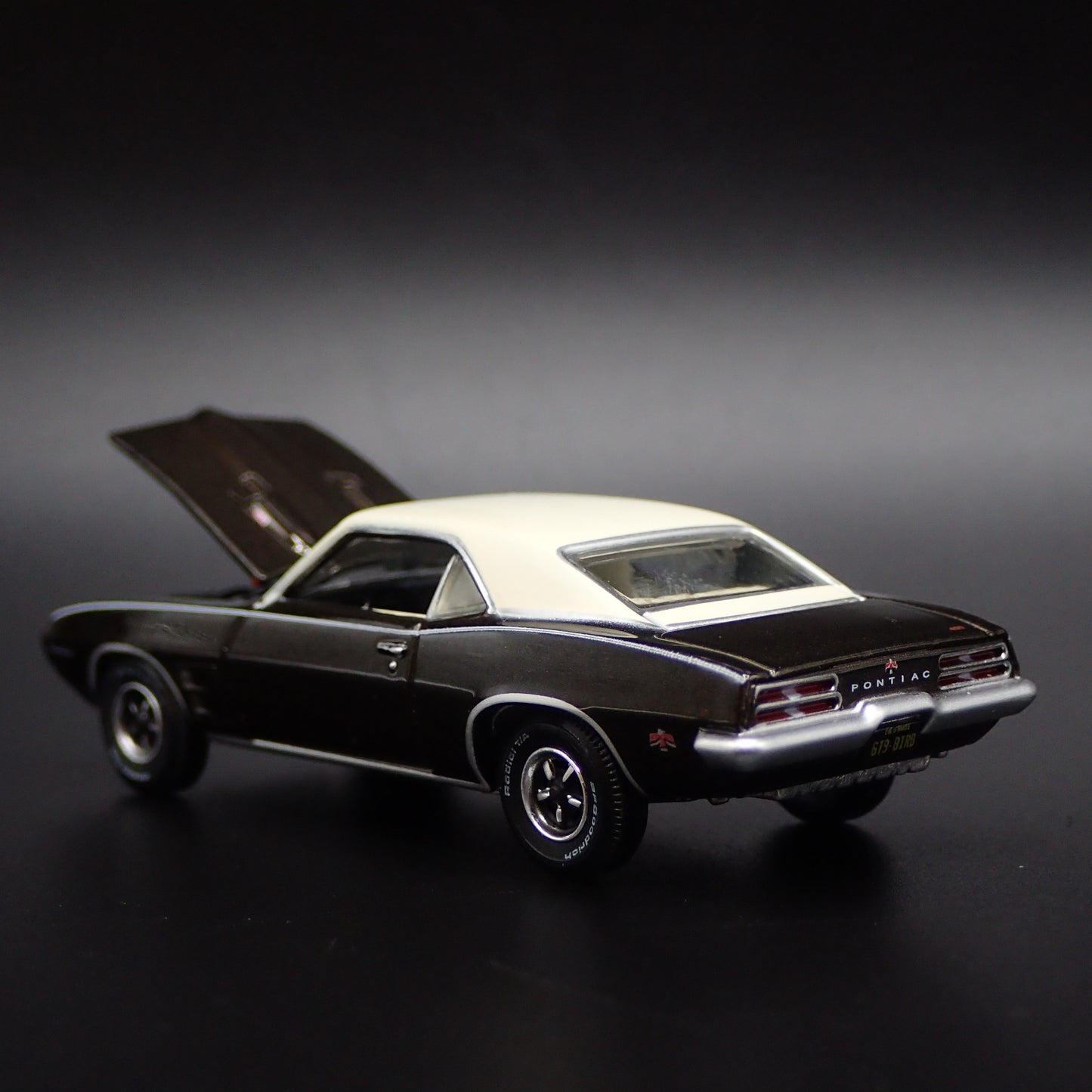 1969 69 PONTIAC FIREBIRD BROWN 1:64 SCALE COLLECTIBLE DIORAMA DIECAST MODEL CAR