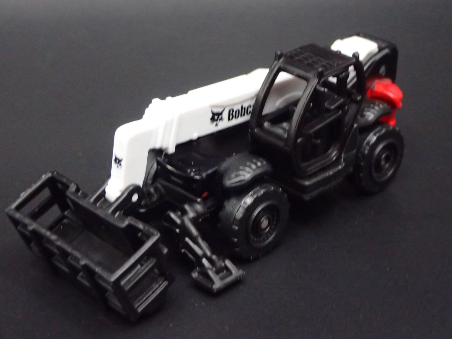 CONSTRUCTION SKID STEER BOBCAT TELEHANDLERS PICKER  1:64 SCALE DIECAST MODEL CAR