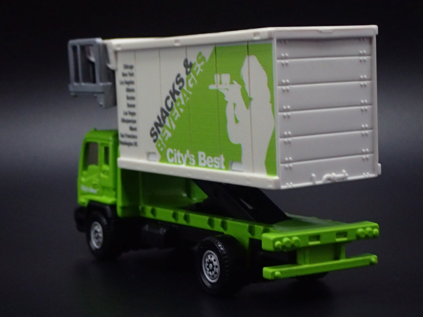 AIRPORT SERVICE TRUCK GMC T8500 SNACK & BEVERAGE 1:64 MB SCALE DIECAST MODEL CAR