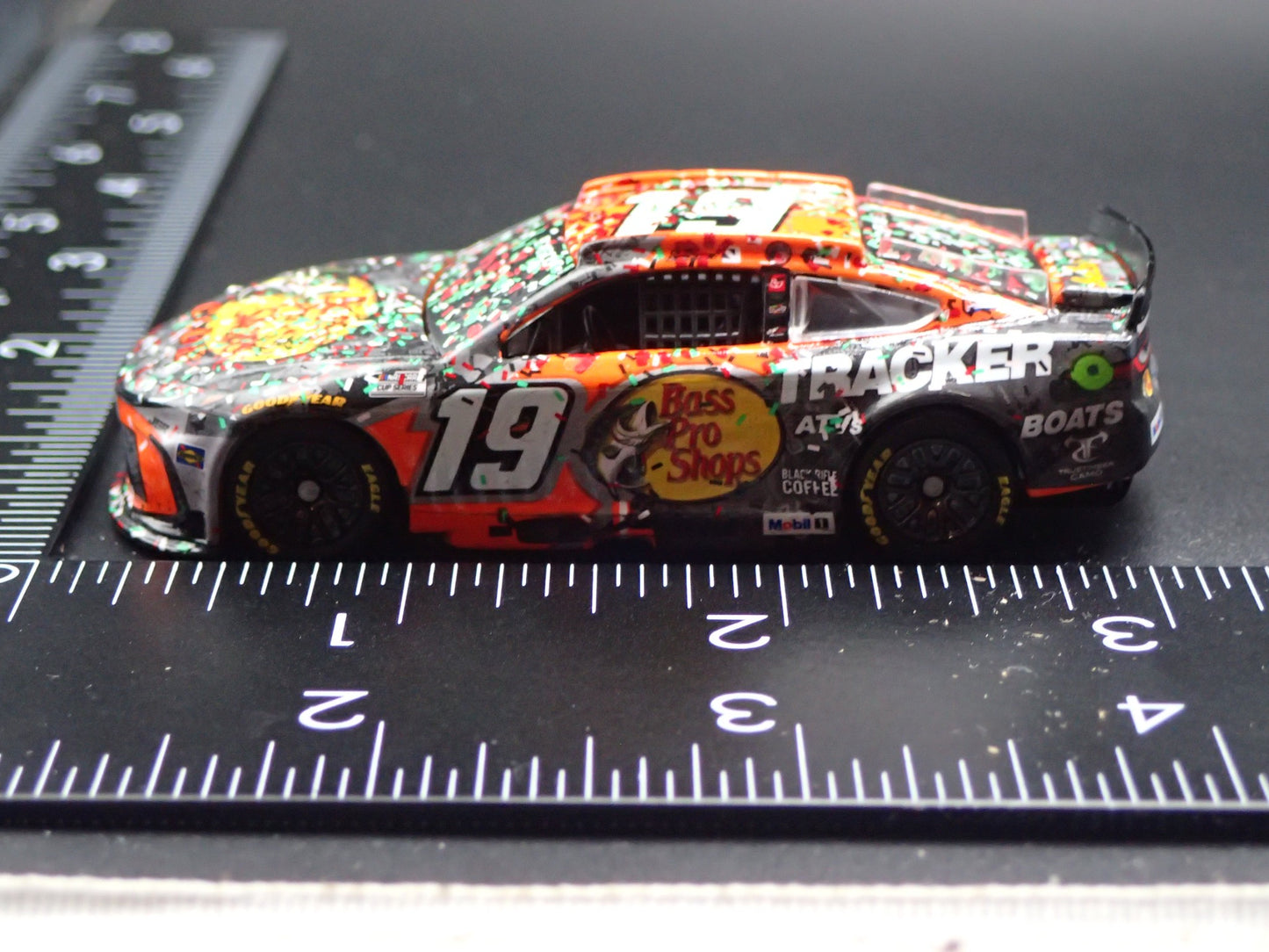 2025 TOYOTA CAMRY 19 CHASE BRISCOE BASS PRO NASCAR 1:64 SCALE DIECAST MODEL CAR