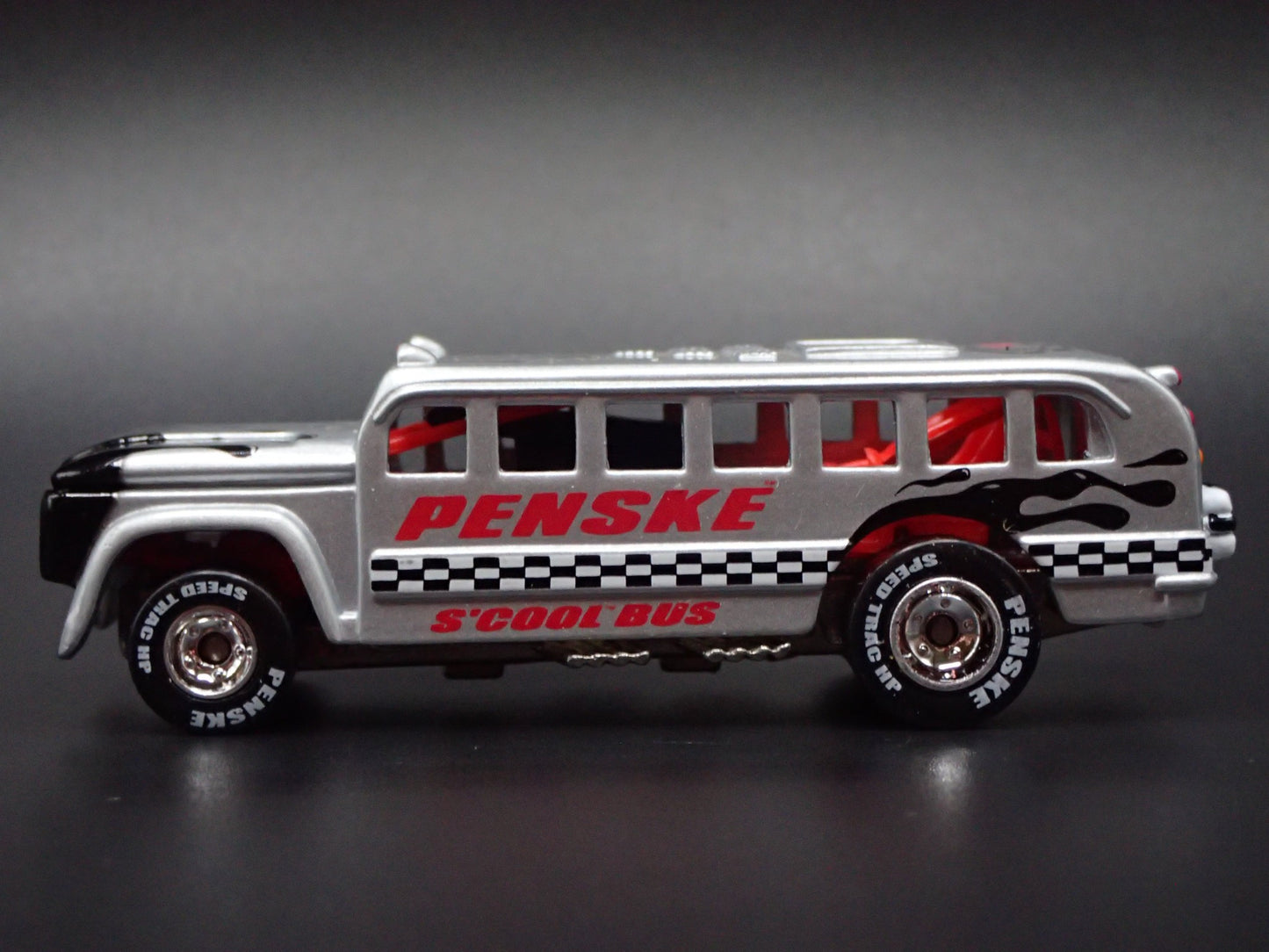 SCOOL SCHOOL BUS VINTAGE DRAGSTER NHRA PENSKE 1:64 SCALE DIECAST MODEL CAR