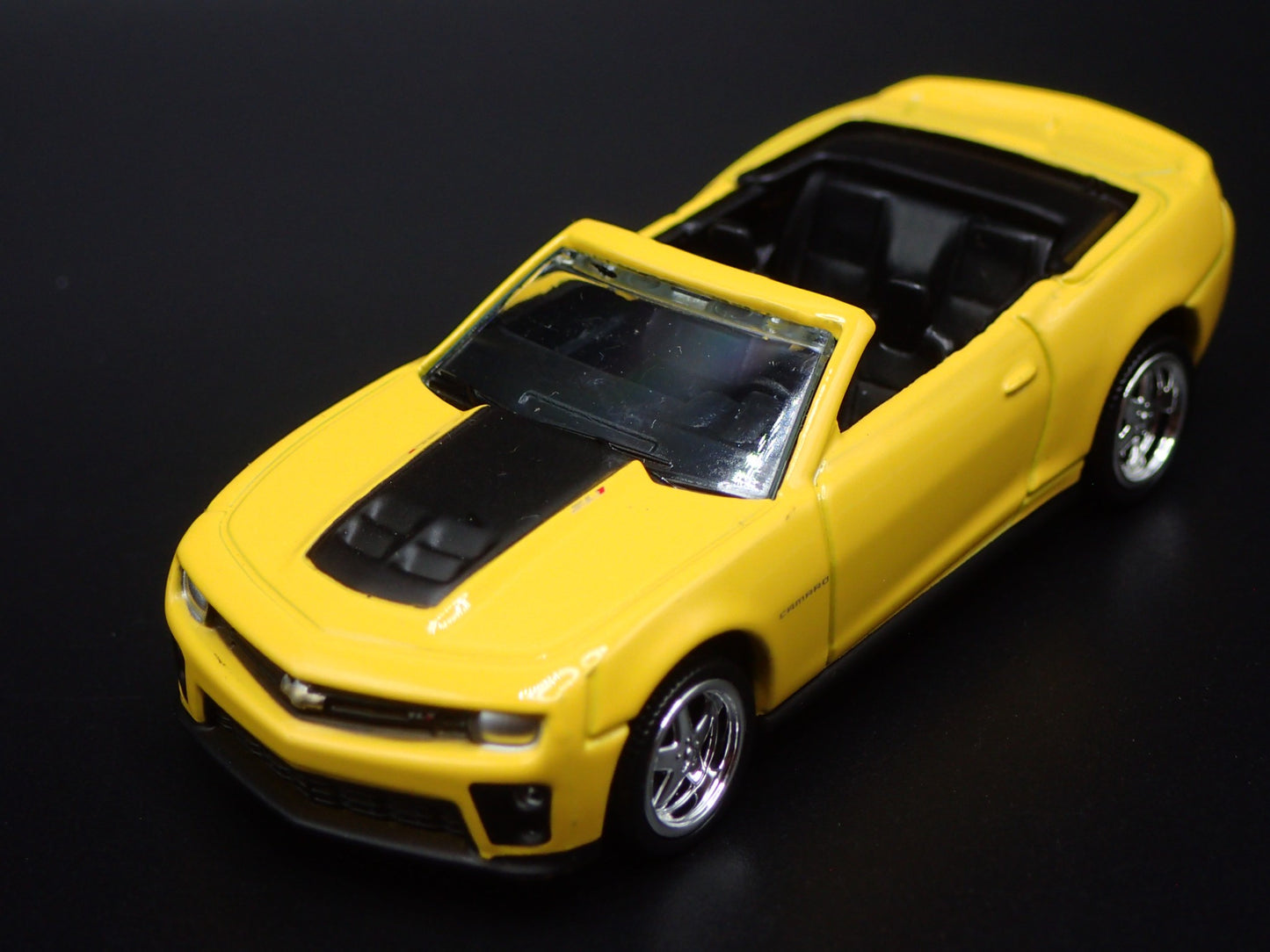 2013 CHEVY CHEVROLET CAMARO ZL1 CONVERTIBLE YELLOW 1:64 SCALE DIECAST MODEL CAR