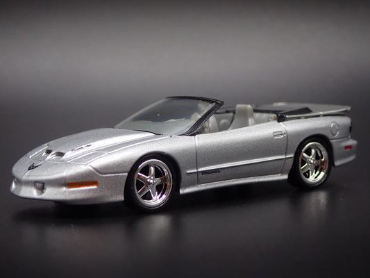 1997 97 PONTIAC FIREBIRD TA CONVERTIBLE 1:64 SCALE DIORAMA DIECAST MODEL CAR