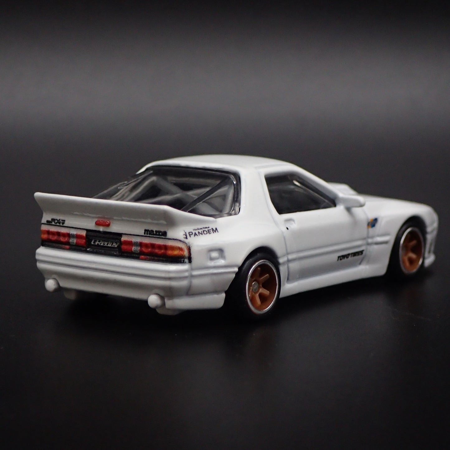 MAZDA RX7 FC PANDEM JDM WHITE 1:64 SCALE COLLECTIBLE DIORAMA DIECAST MODEL CAR