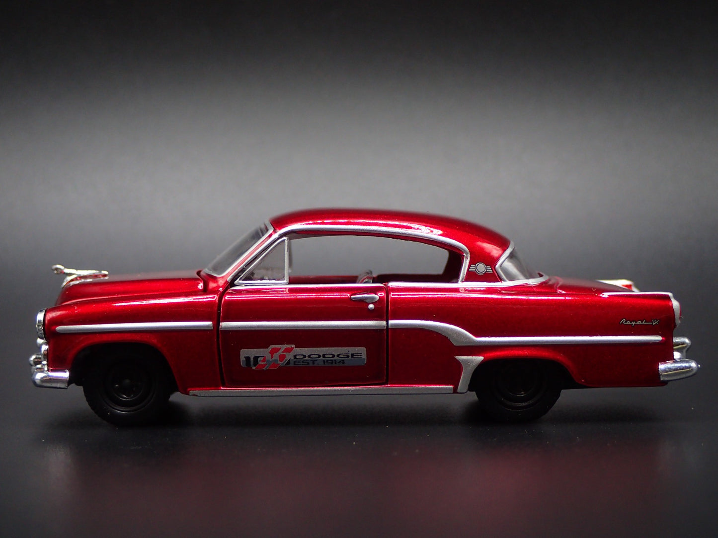 1954 54 DODGE CORONET RED 1/64 SCALE COLLECTIBLE DIORAMA DIECAST MODEL CAR