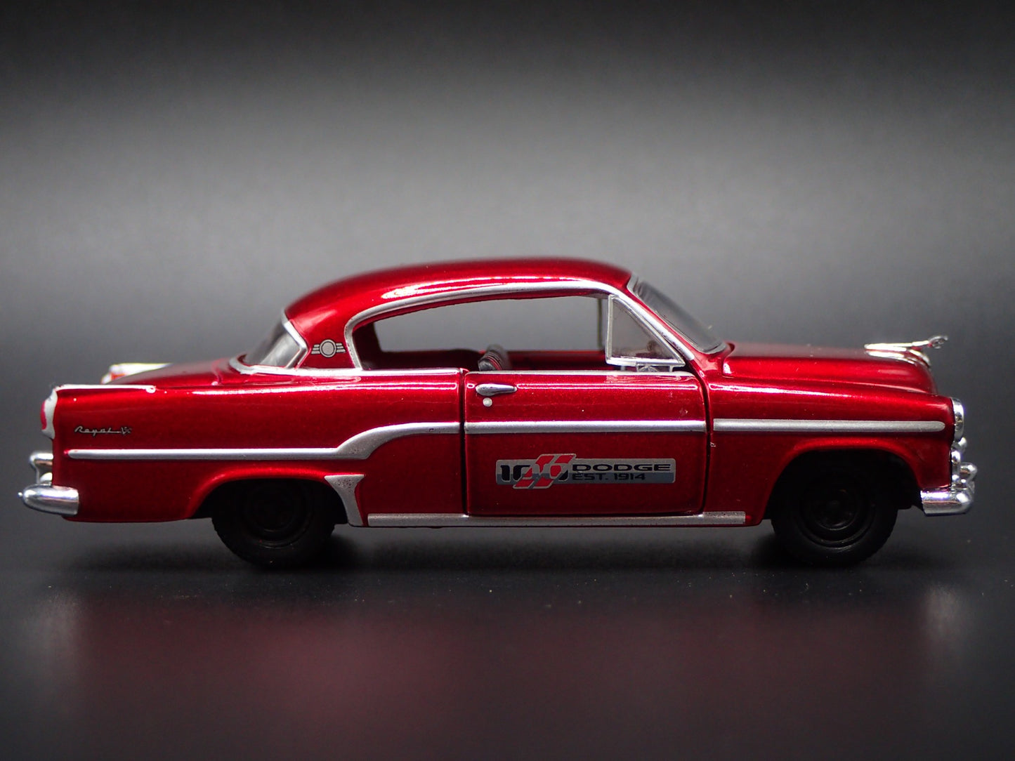 1954 54 DODGE CORONET RED 1/64 SCALE COLLECTIBLE DIORAMA DIECAST MODEL CAR