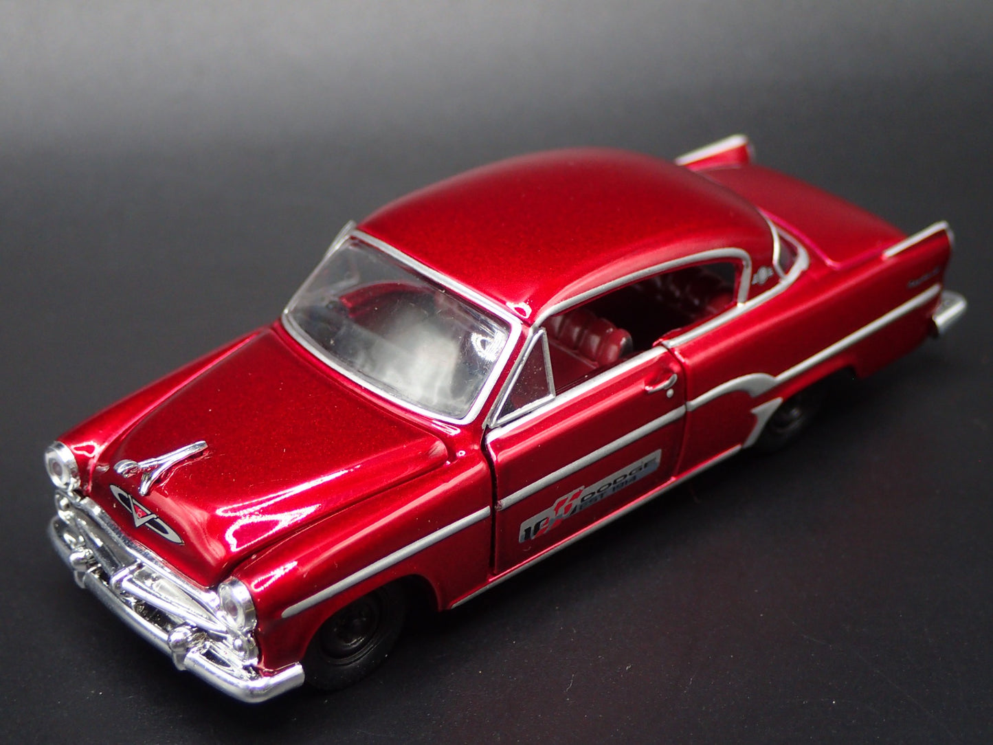 1954 54 DODGE CORONET RED 1/64 SCALE COLLECTIBLE DIORAMA DIECAST MODEL CAR