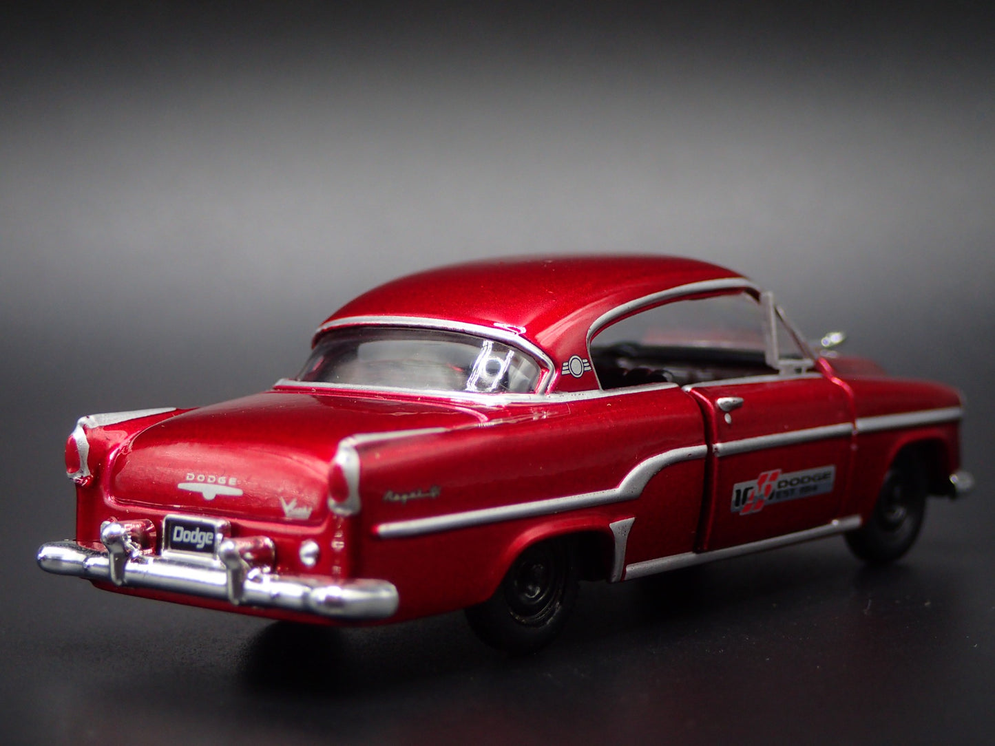 1954 54 DODGE CORONET RED 1/64 SCALE COLLECTIBLE DIORAMA DIECAST MODEL CAR