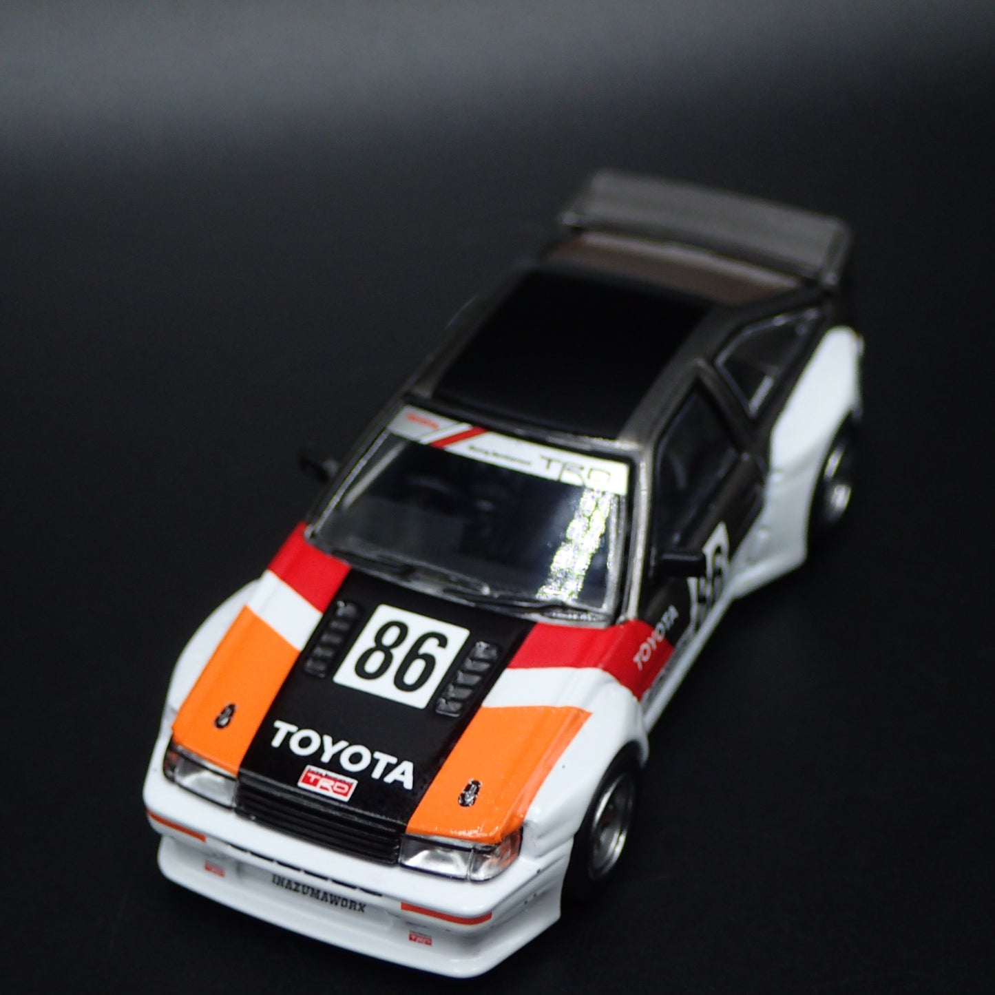 1983-1987 TOYOTA COROLLA AE86 LEVIN PANDEM ROCKET BUNNY 1/64 DIECAST MODEL CAR
