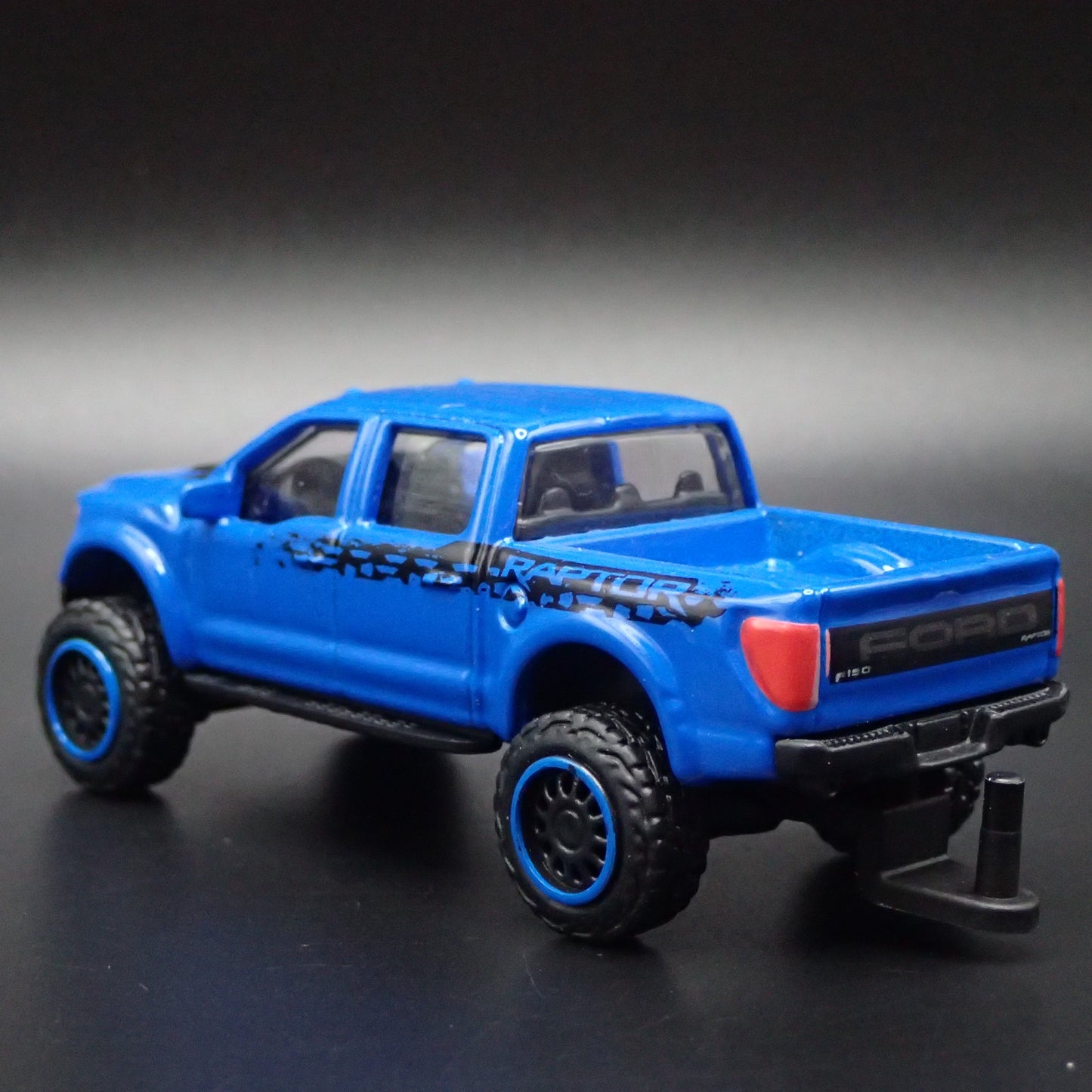 2021 - 2025 FORD F150 RAPTOR PICKUP TRUCK 1:64 SCALE DIORAMA DIECAST MODEL CAR