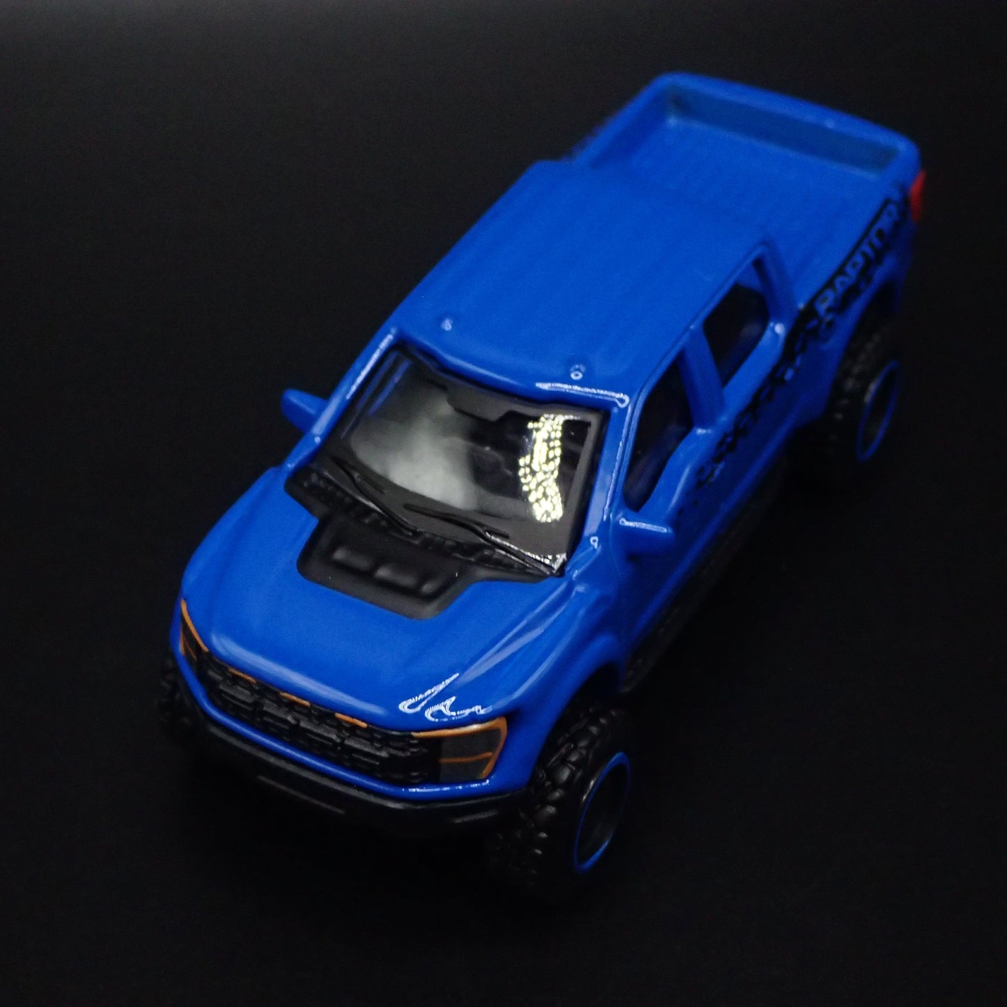2021 - 2025 FORD F150 RAPTOR PICKUP TRUCK 1:64 SCALE DIORAMA DIECAST MODEL CAR