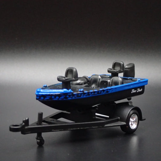 BASS BOAT ON TRAILER w/ HITCH 1:64 SCALE DIORAMA COLLECTIBLE DIECAST MODEL BOAT