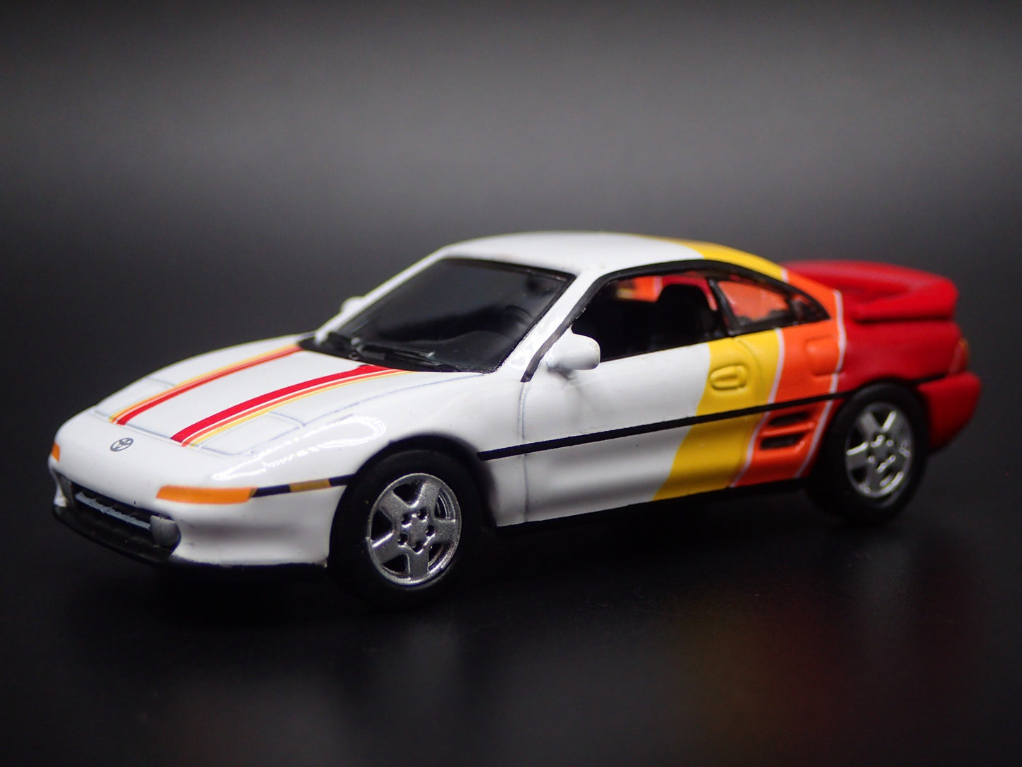 1989-1999 TOYOTA MR2 TURBO SW20 1/64 SCALE COLLECTIBLE DIORAMA DIECAST MODEL CAR