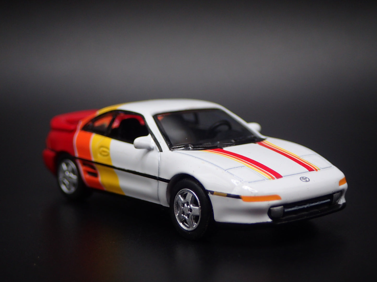 1989-1999 TOYOTA MR2 TURBO SW20 1/64 SCALE COLLECTIBLE DIORAMA DIECAST MODEL CAR