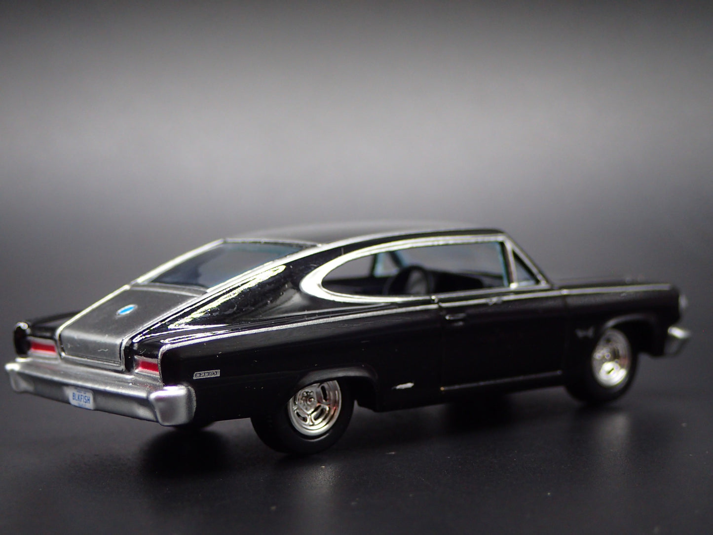 1966 66 AMC RAMBLER MARLIN BLK 1:64 SCALE COLLECTIBLE DIORAMA DIECAST MODEL CAR