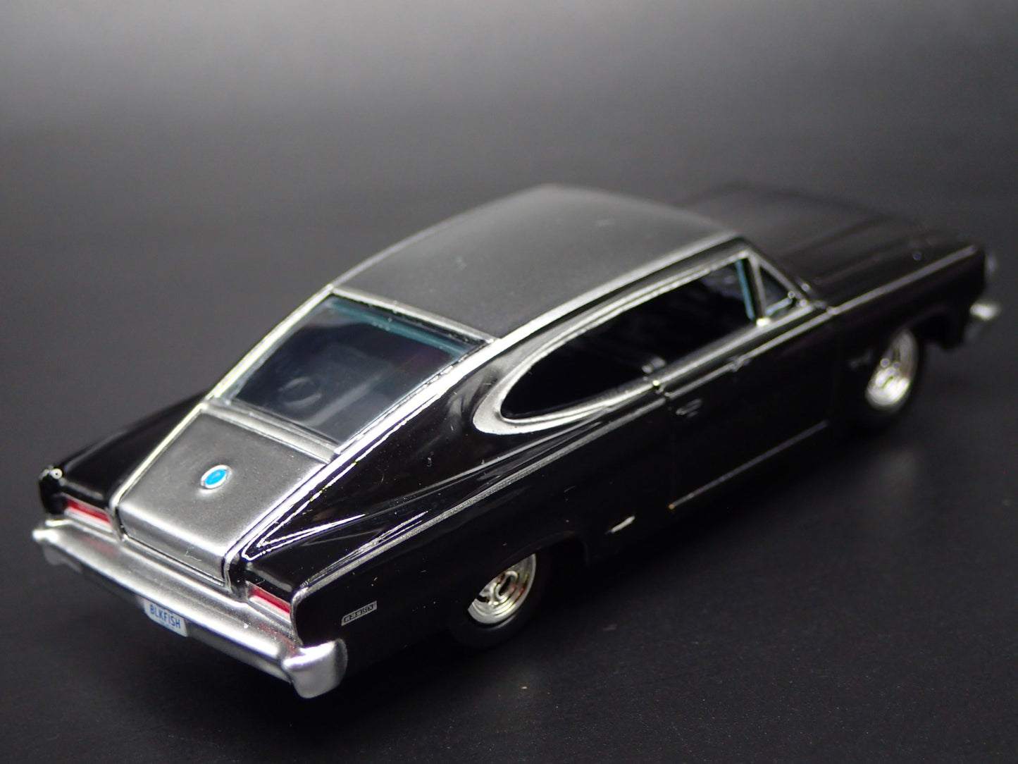 1966 66 AMC RAMBLER MARLIN BLK 1:64 SCALE COLLECTIBLE DIORAMA DIECAST MODEL CAR