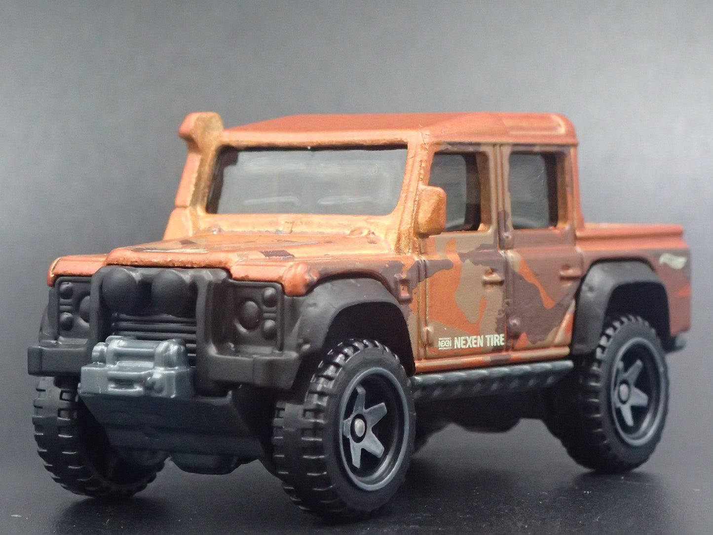 1990-2016 LAND ROVER DEFENDER DOUBLE CAB PICKUP 1/64 SCALE DIECAST MODEL CAR