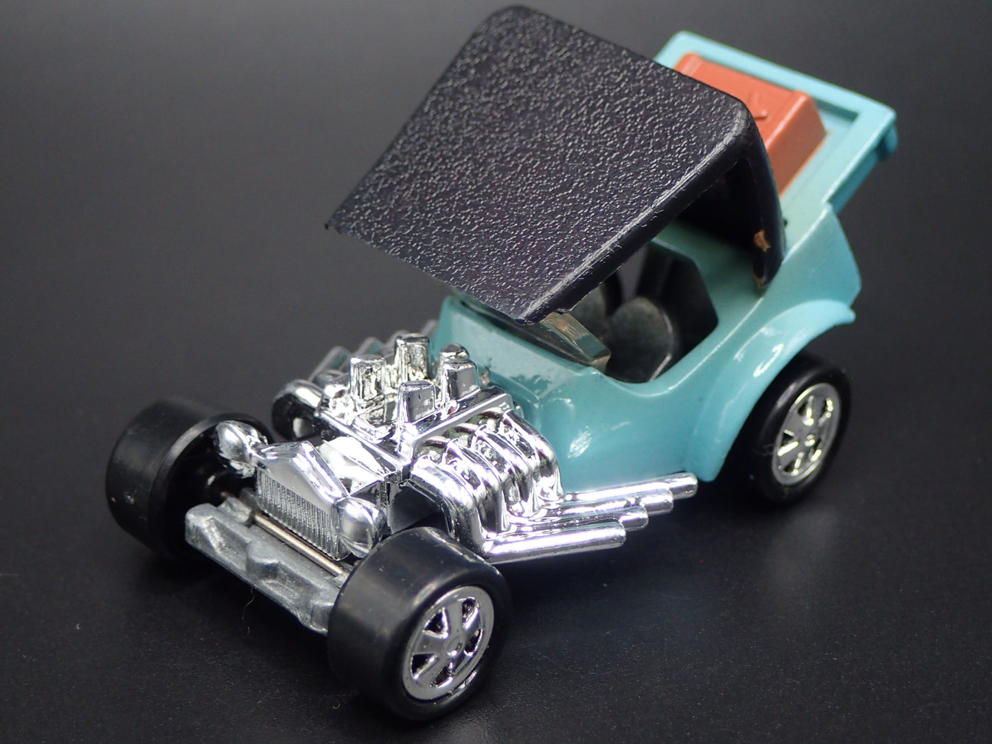 FORD ROADSTER CUSTOM HOT ROD TNT BLUE 1:64 SCALE DIORAMA DIECAST MODEL CAR