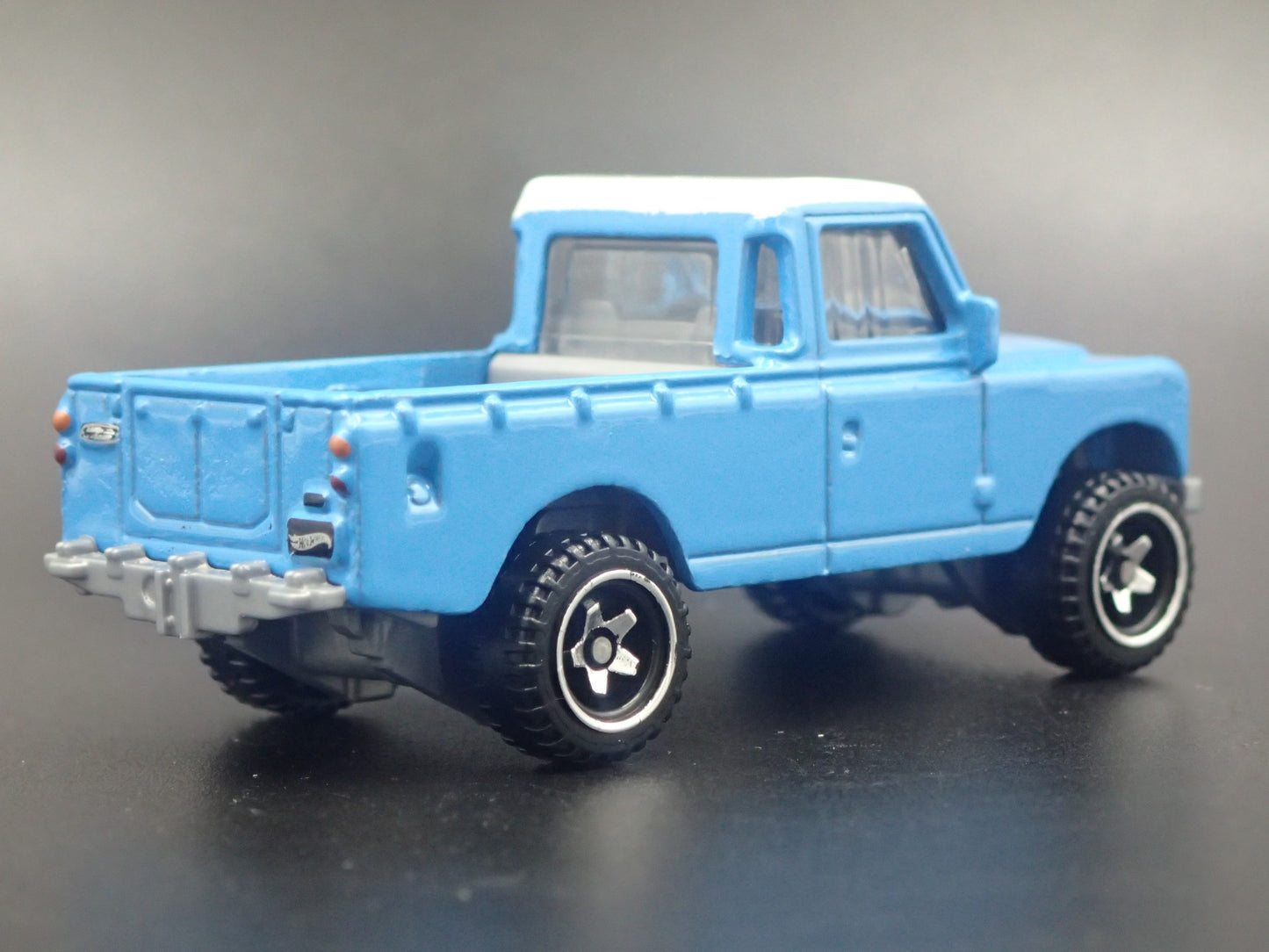 1971-1985 LAND ROVER SERIES III 3 PICKUP TRUCK BLUE 1/64 SCALE DIECAST MODEL CAR