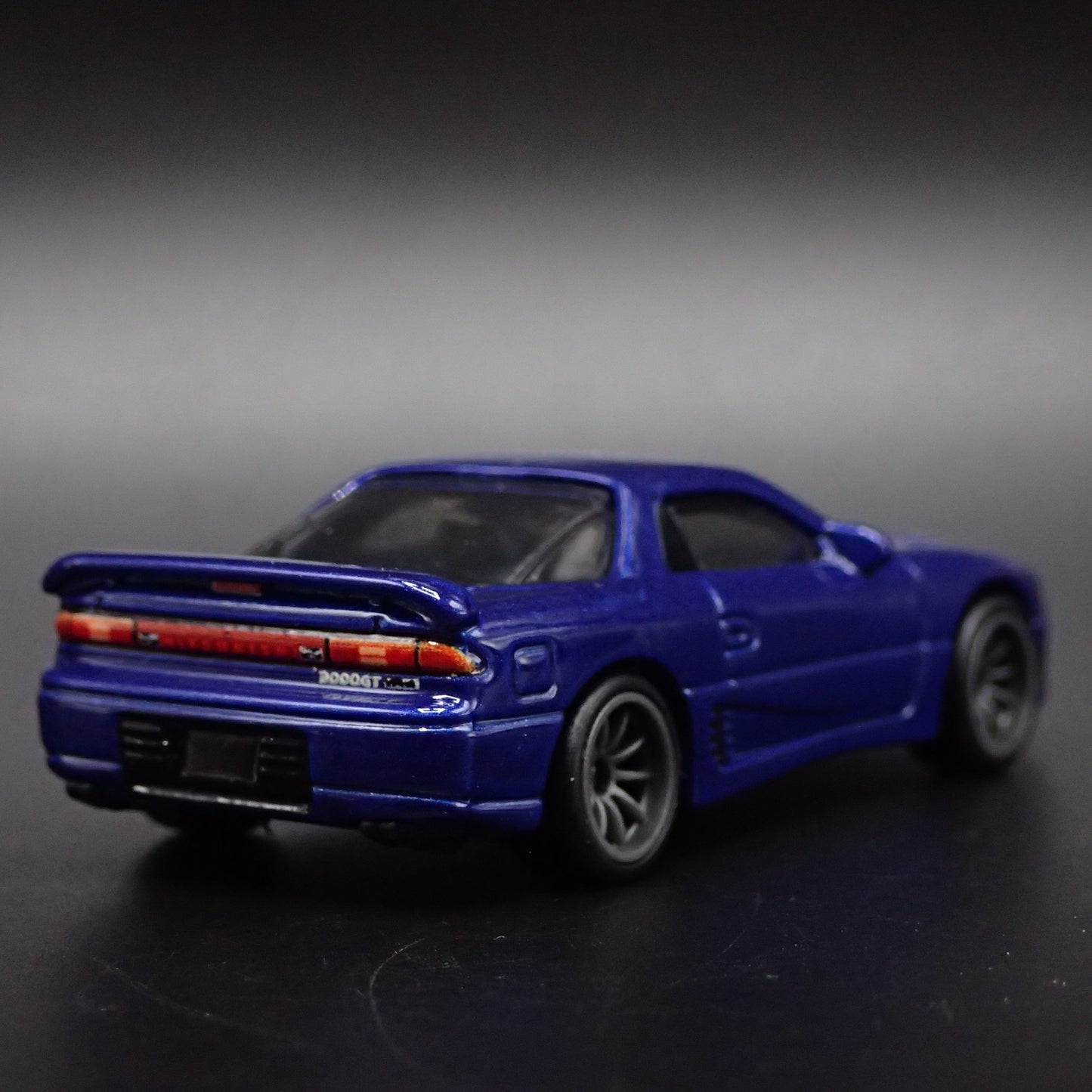 1990-2000 MITSUBISHI GTO 3000GT VR4 BLUE 1:64 SCALE DIORAMA DIECAST MODEL CAR