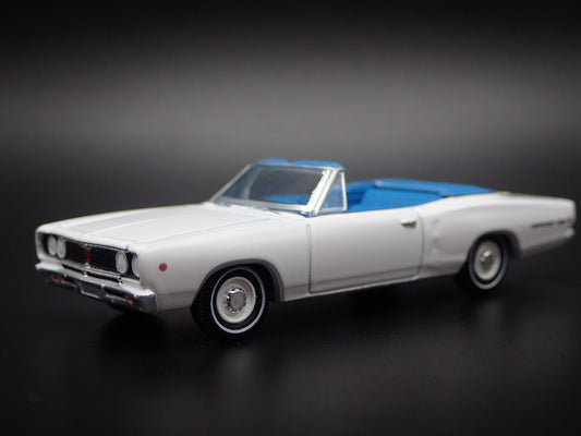 1968 68 DODGE CORONET 500 CONVERTIBLE WHITE 1:64 SCALE DIORAMA DIECAST MODEL CAR