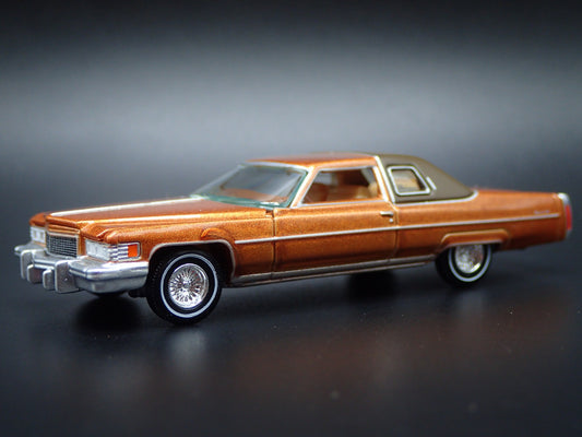 1976 76 CADDY CADILLAC DEVILLE 1:64 SCALE COLLECTIBLE DIORAMA DIECAST MODEL CAR