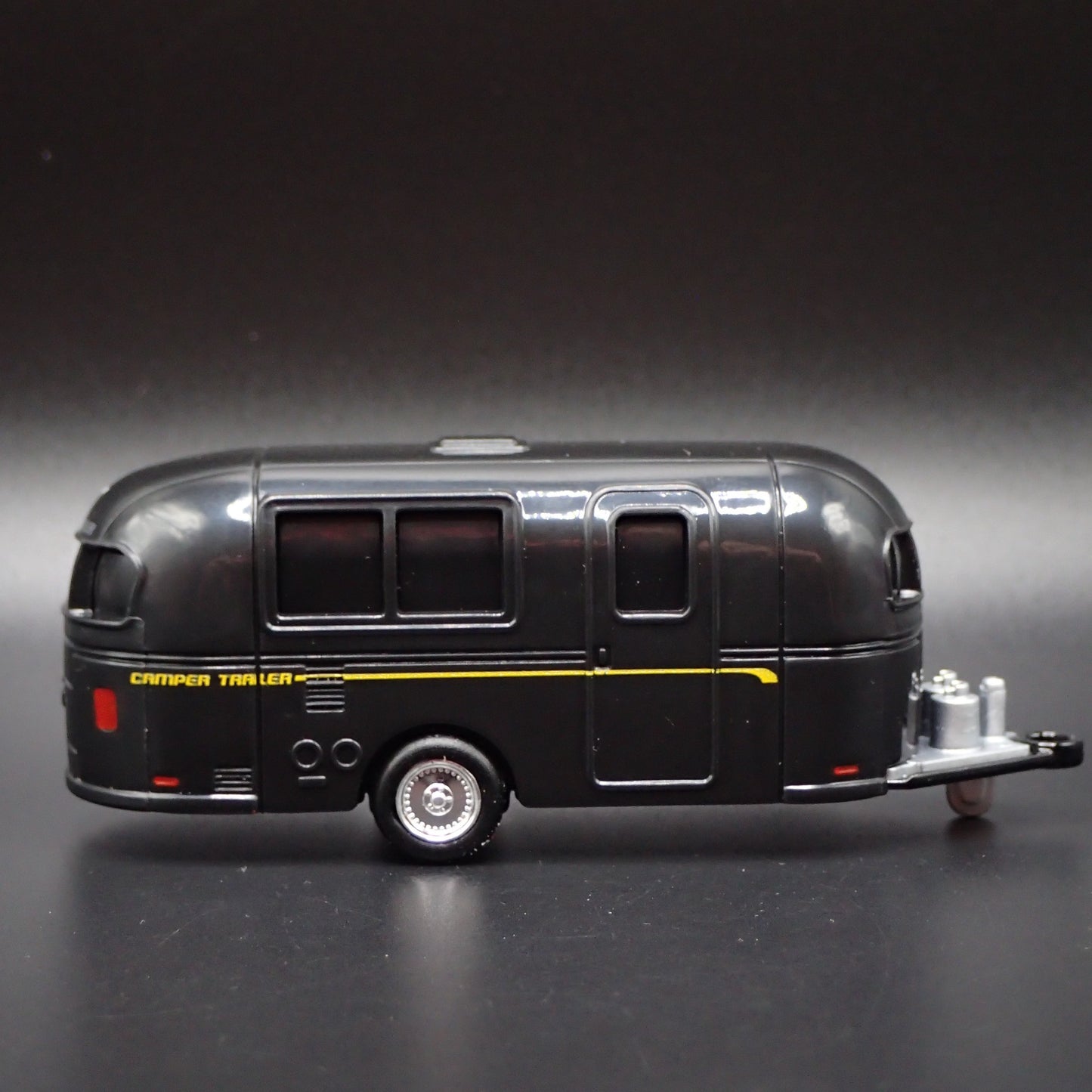 CAMPER TRAILER W HITCH BLACK RARE 1:64 SCALE COLLECTIBLE PLASTIC DIORAMA MODEL